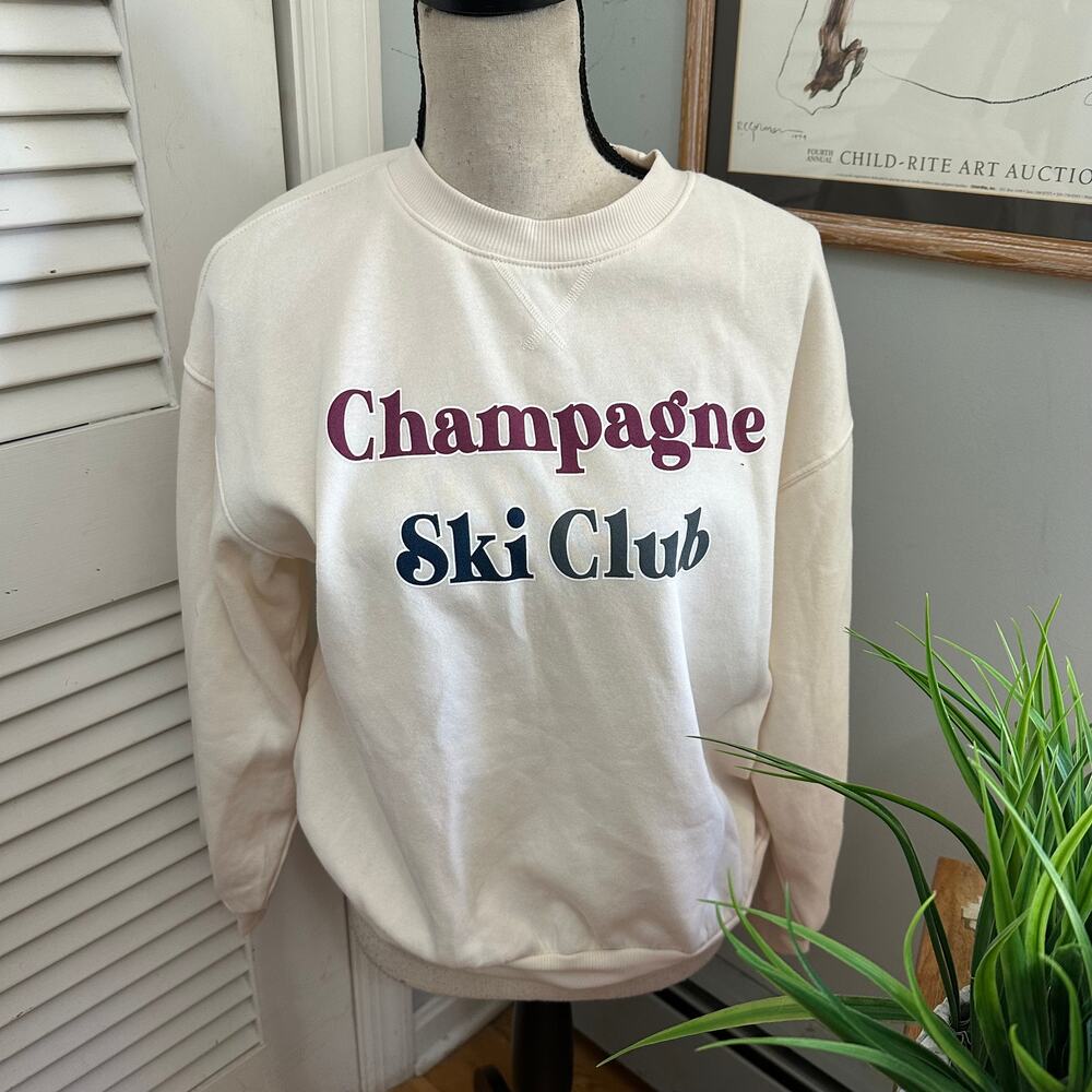 Wildfox Sweatshirt Womens Medium Cream Champagne Ski Club Graphic Athleisure